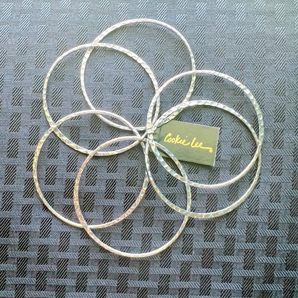 〰️6 Wavy Hammered Silver Bracelets by Cookie Lee - Picture 4 of 5